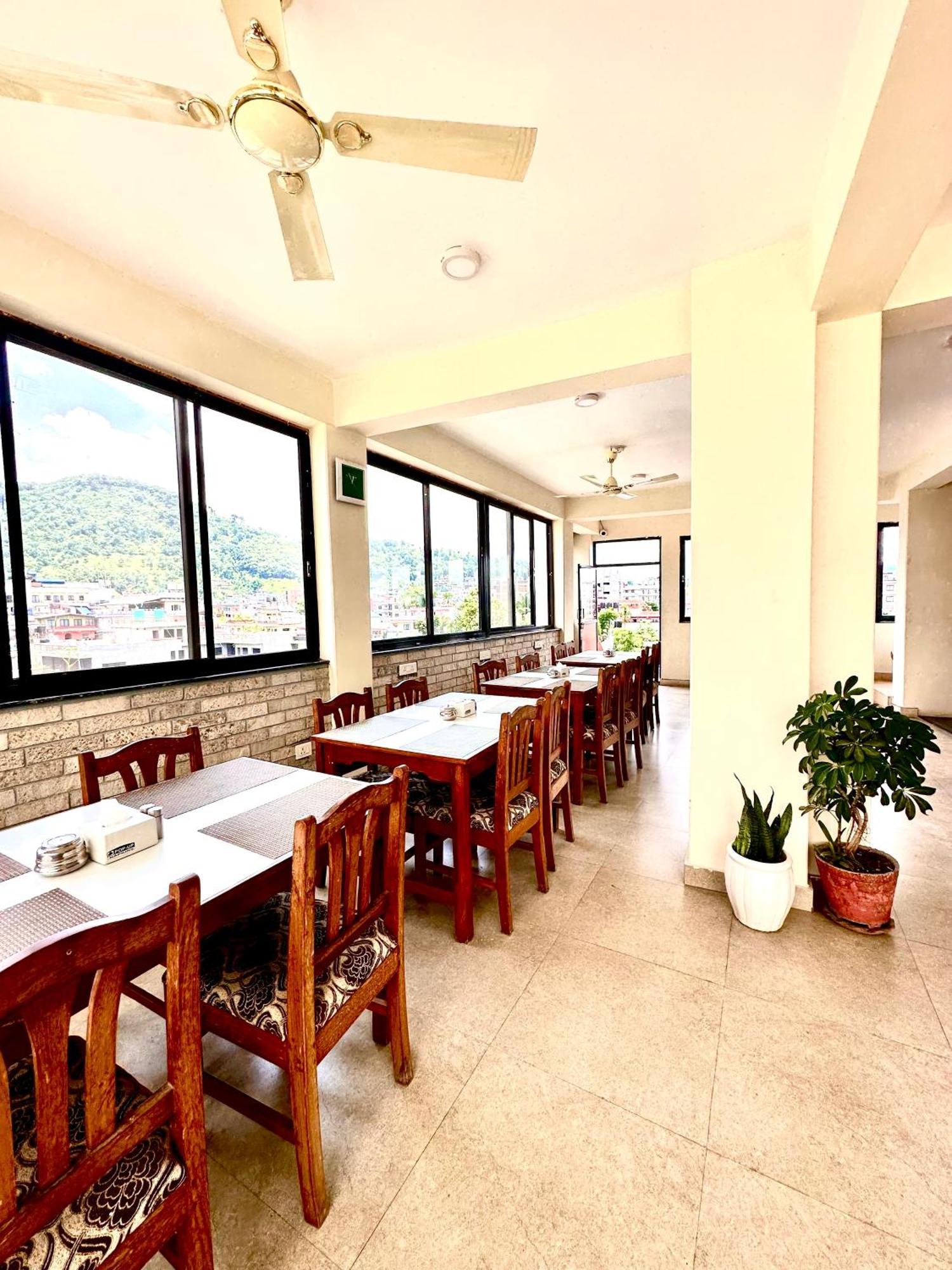 Hotel Adam Pokhara Exteriör bild