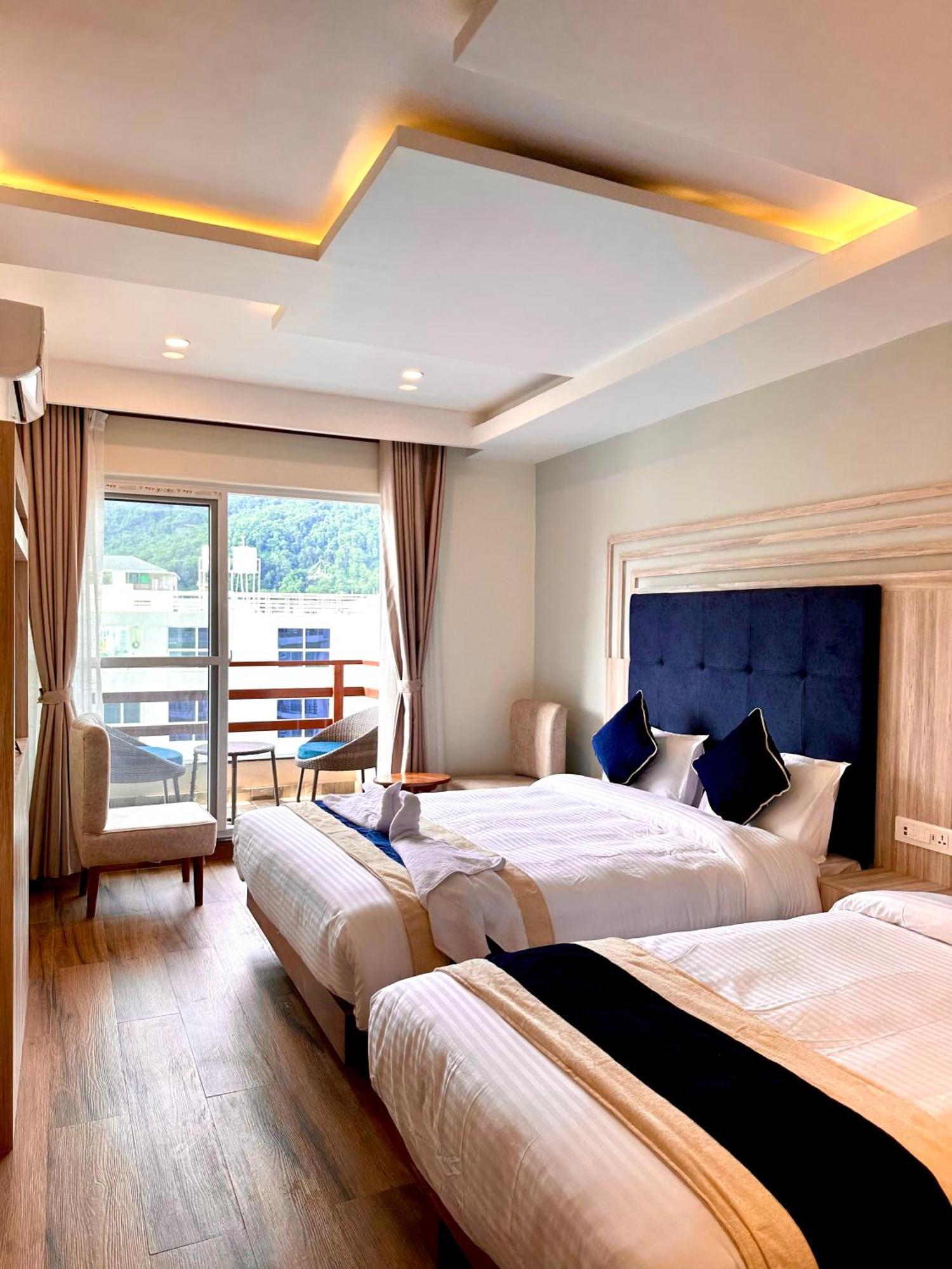 Hotel Adam Pokhara Exteriör bild