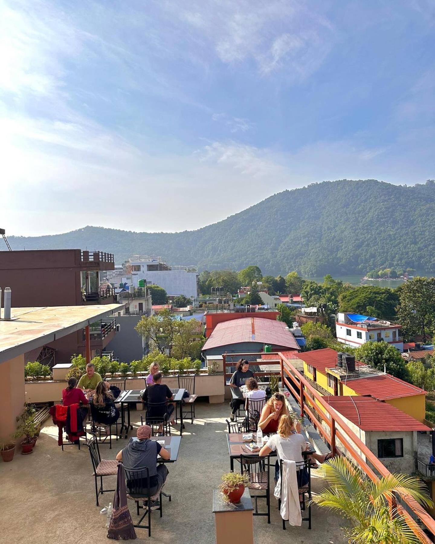 Hotel Adam Pokhara Exteriör bild