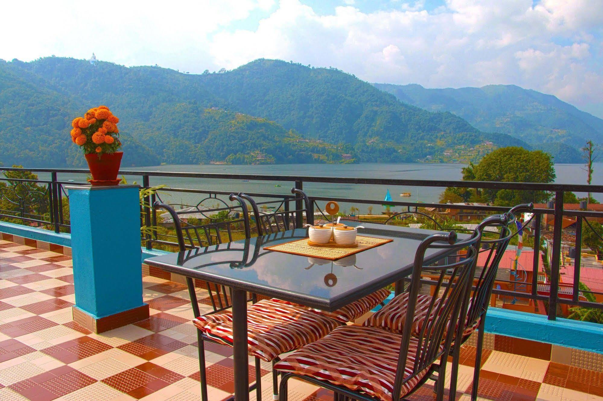 Hotel Adam Pokhara Exteriör bild