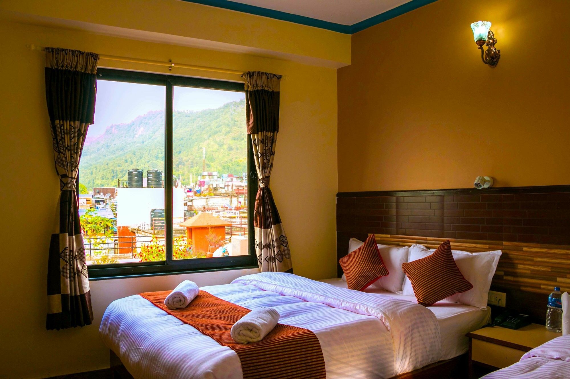Hotel Adam Pokhara Exteriör bild